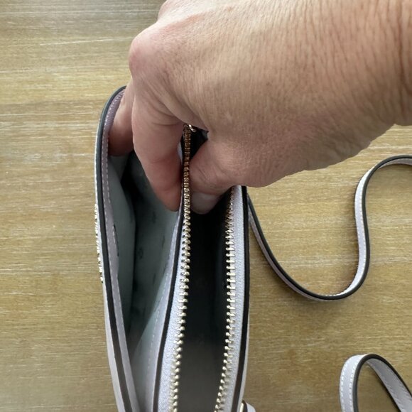 Kate Spade Hilli Dome Crossbody Small Lilac Leather Shoulder Bag - Picture 3 of 3